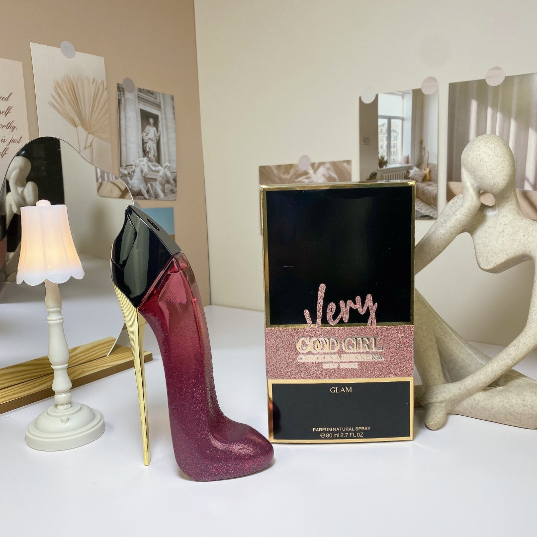Carolina Herrera Very Good Girl Glam EDP