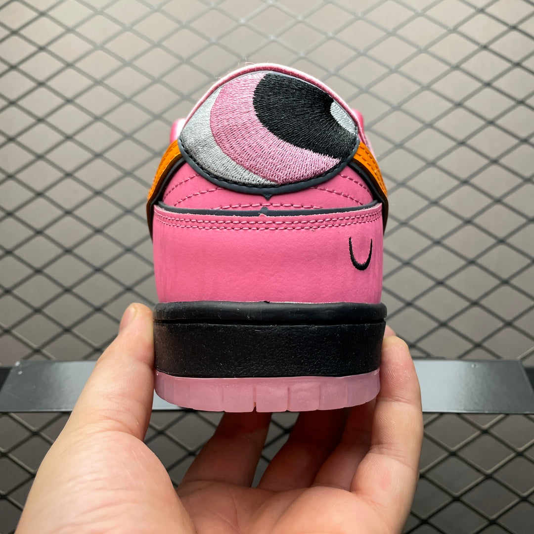 The Powerpuff Girls x Nike SB Dunk Low