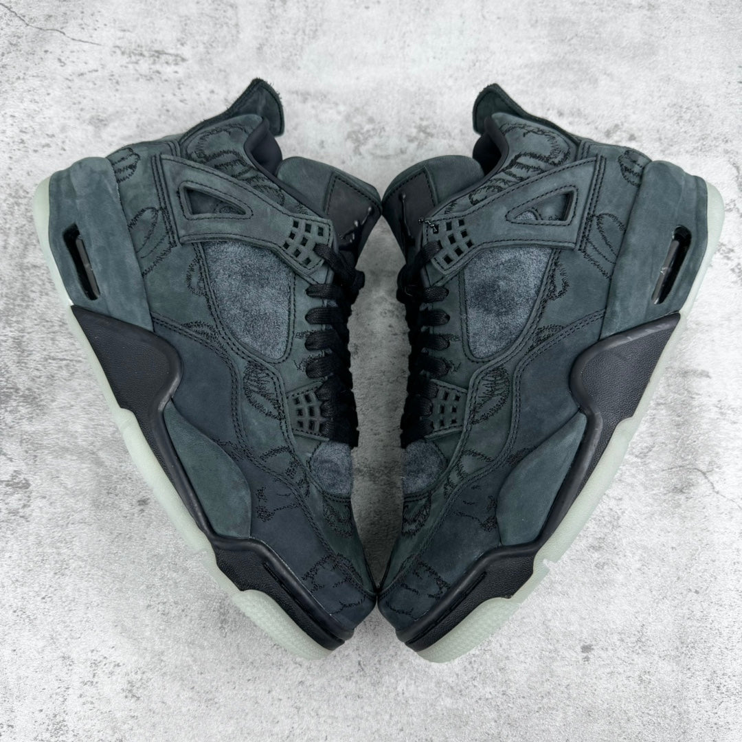 Jordan 4 Retro Kaws Black