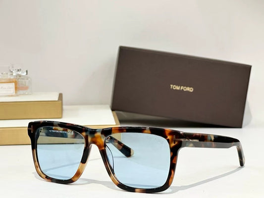 TOM FORD - TF 906
