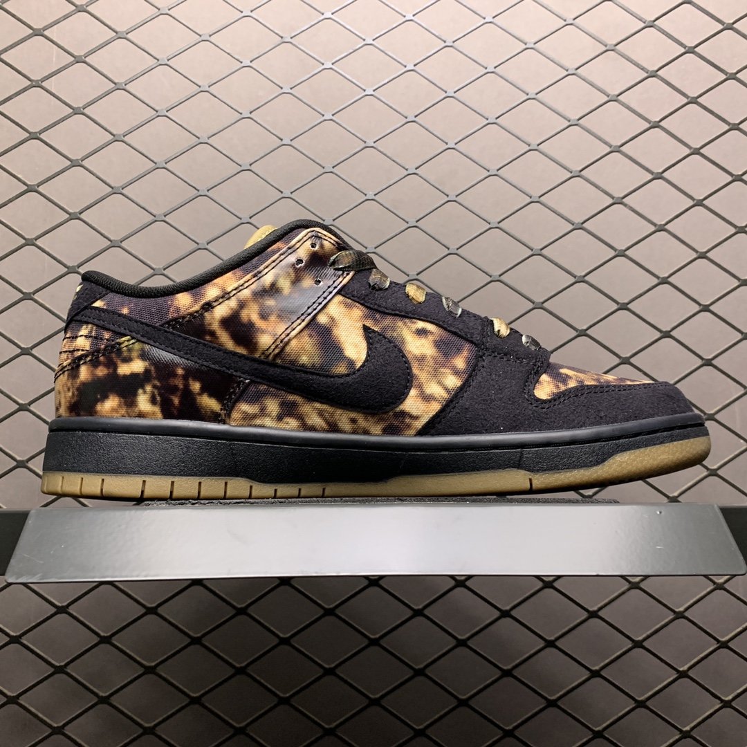 Nike Dunk SB Low Pushead 2